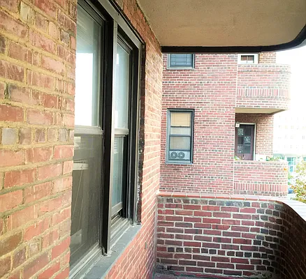 Rented by OAE REAL ESTATE | media 3