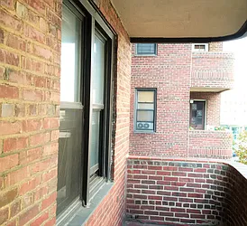 Rented by OAE REAL ESTATE