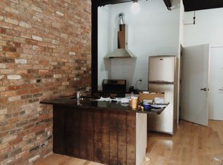 392 S 2nd St #1, Brooklyn, NY 11211