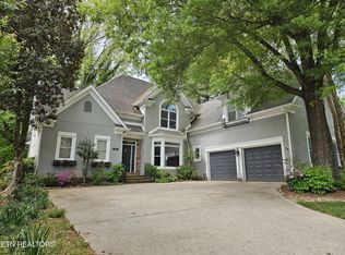 1525 Westport Rd, Knoxville, TN 37922
