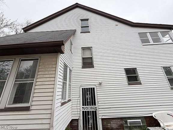 4th image of 4014 Rosemond Rd