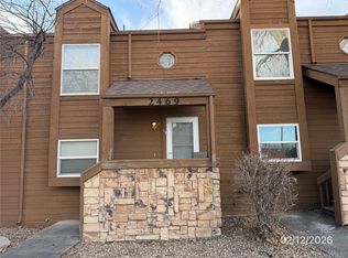2469 Devonshire Ct APT 34, Denver, CO 80229