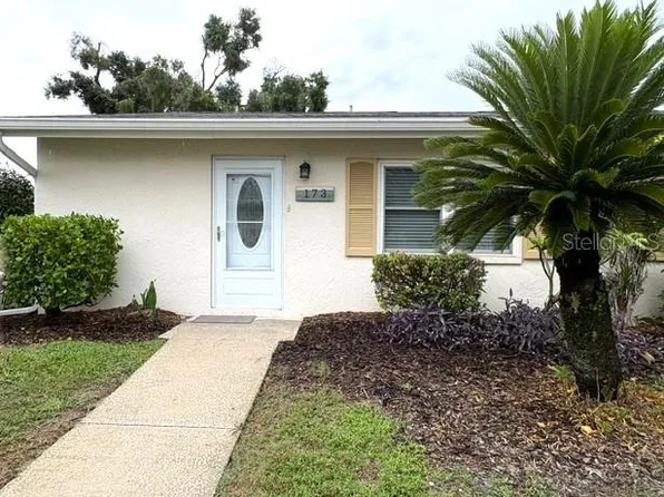 2202 Clubhouse Dr, Sun City Center, FL