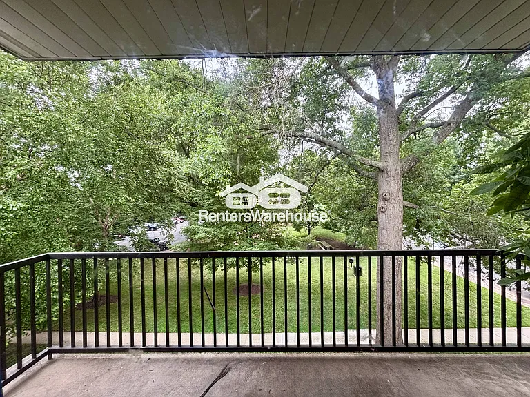 9820 Georgia Ave #303 — Photo 6