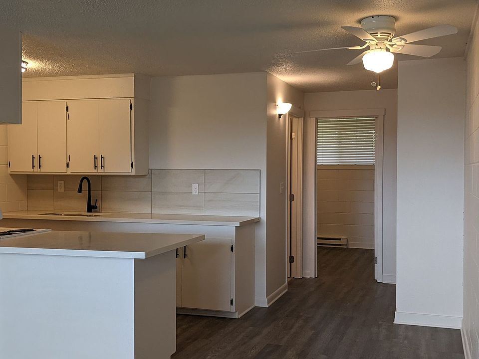1st image of 40410 Meridian E Unit 4