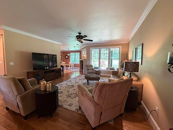 5th image of 4120 Acorn Dr