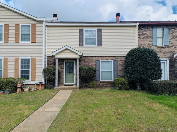 30 W Chadwick Cir, Dothan, AL 36305