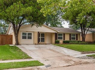 8635 Ashcroft Ave, Dallas, TX 75243
