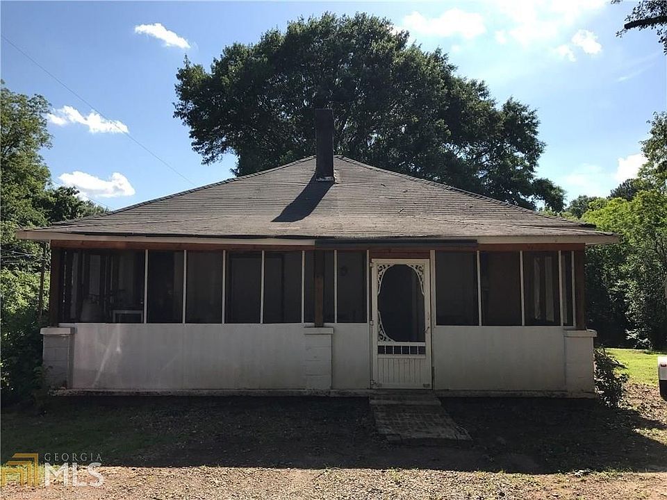 1st image of 526 Cassville Rd