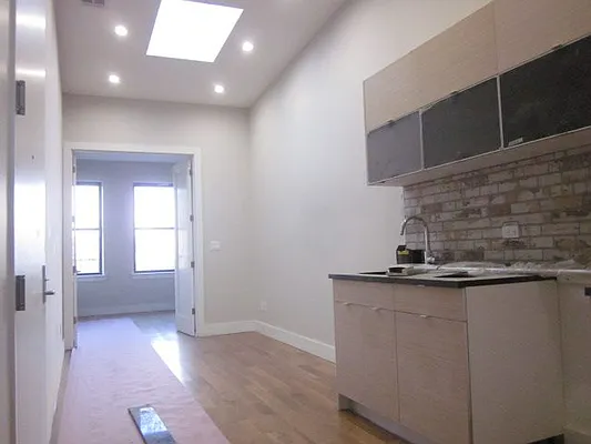 Rented by Simply Brooklyn Realty Inc | media 6
