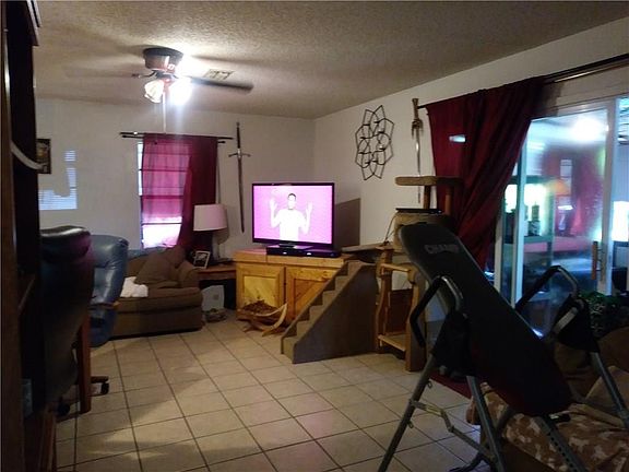 4th image of 125 49th Ave