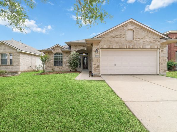 20203 Sendera Oaks Ln
