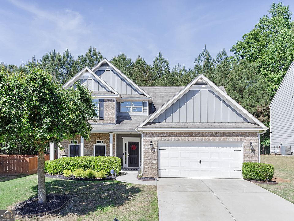 1st image of 697 Rockingham Dr