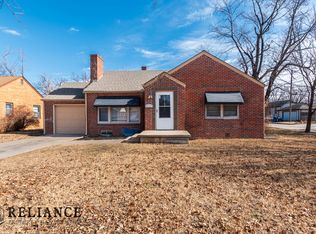2004 N Hood St, Wichita, KS 67203