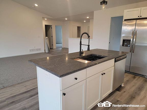 4th image of 413 Bluebird St NW #1