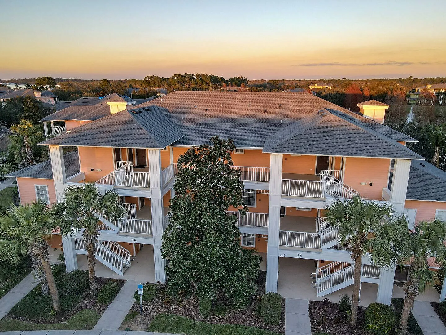 3 bed, $4,500 — Photo 2