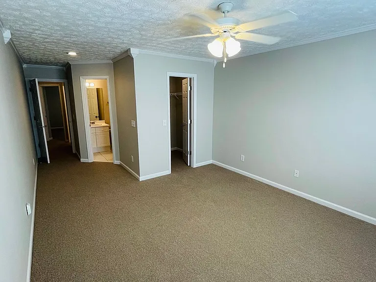 2428 E University Dr #1601 — Photo 10