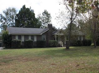 111 Dennis Dr, Goose Creek, SC 29445