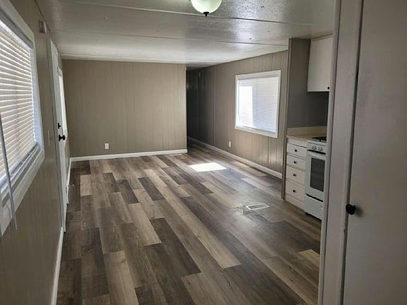 3rd image of 1624 Palm St Unit 262