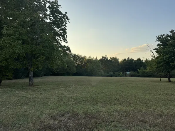 618 Morris Dr, Murfreesboro, TN 37130