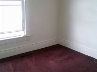 250 Nicholson St APT 3, Joliet, IL 60435