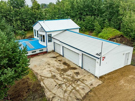 4th image of 41414 Range Road 20 #3