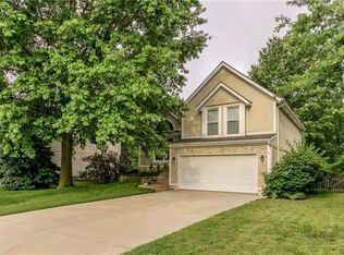 14718 Hardy St, Overland Park, KS 66223