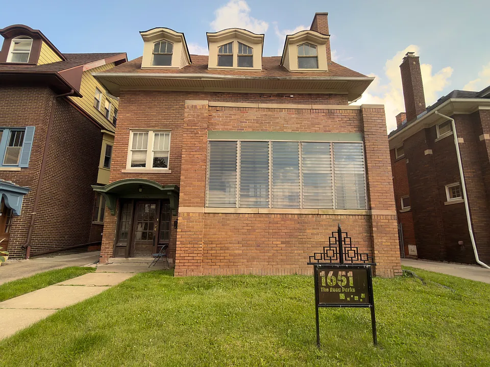 1651 Atkinson St #2