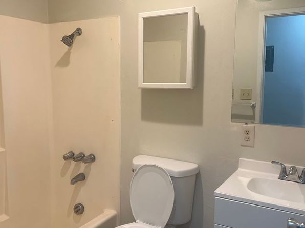 333 Poplar St APT 19, Oakdale, CA 95361 – 1-bedroom rental in Oakdale