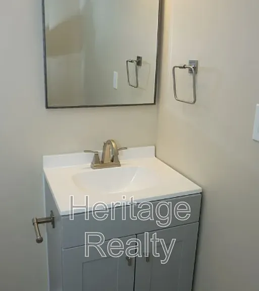 867 Westgate Dr — Photo 36