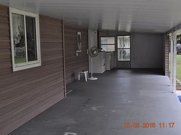4th image of 35726 Shelley Dr