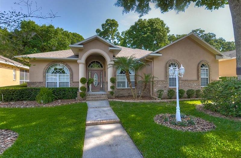 1st image of 2216 Valrico Forest Dr