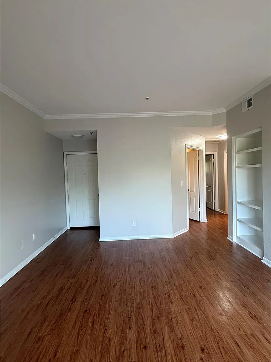 2 bed, 1.0 bath, 814 sqft, $1,450 — Photo 3