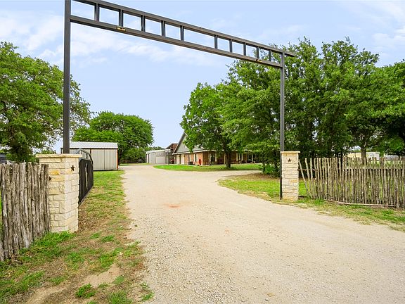 3rd image of 7922 County Road 229
