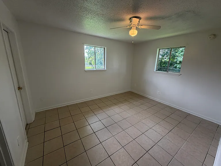 7832 Dorsett Dr — Photo 8