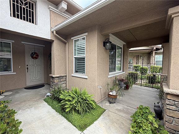 5th image of 21578 Magnolia St