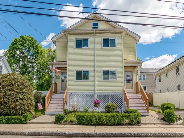 31-33 Cleveland St, Hyde Park, MA 02136
