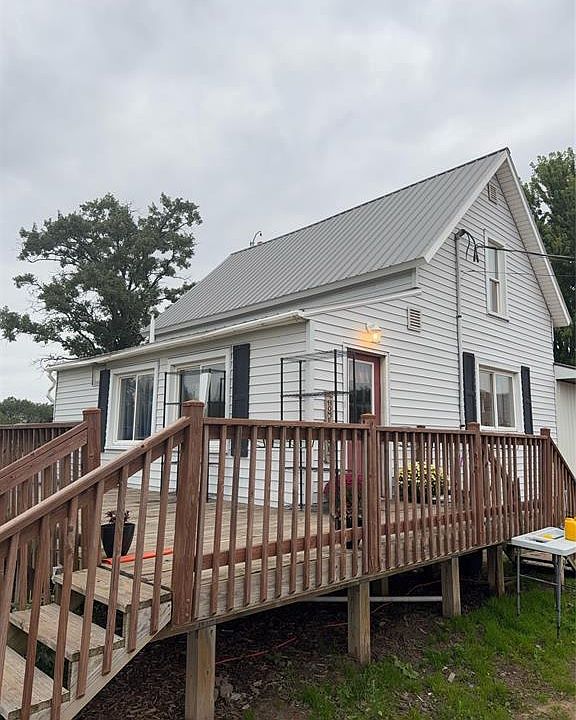 1st image of 30174 10th Avenue