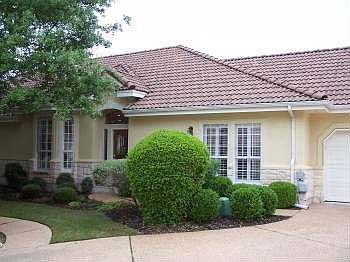 1st image of 219 The Hills Dr