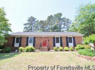 2607 Huntington Rd, Fayetteville, NC 28303