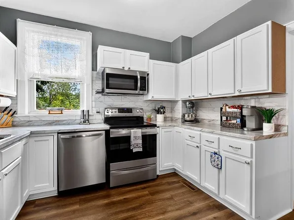304 N Oak Ln, Waynesboro, VA 22980