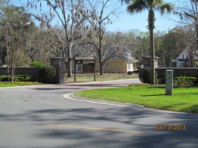 2nd image of 1015 Sinclair Pointe