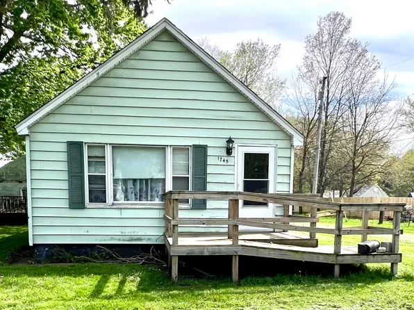 1745 E 24th Ave, Lake Station, IN 46405