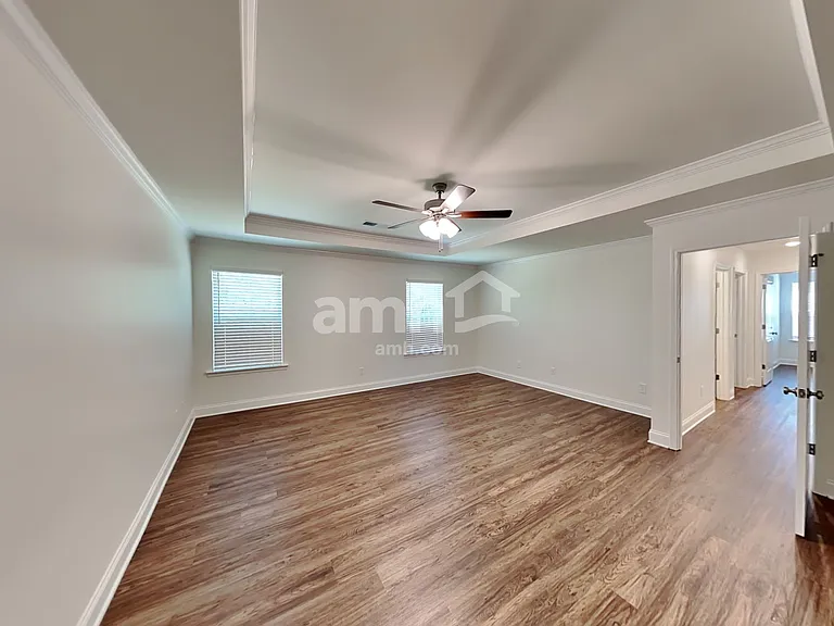 578 Slew Dr — Photo 11