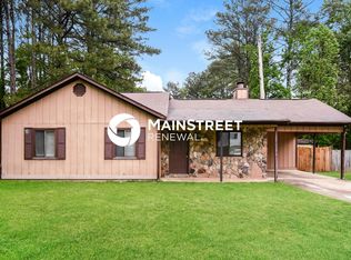 310 Galena Ct, Fairburn, GA 30213
