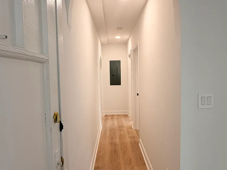 2 Maryland Avenue — Photo 12