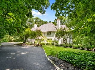 327 Marshman Ave, Highland Park, IL 60035