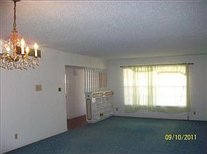 3rd image of 3512 Keltner Ave