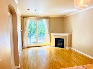 1705 Gaylord St APT 103, Denver, CO 80206