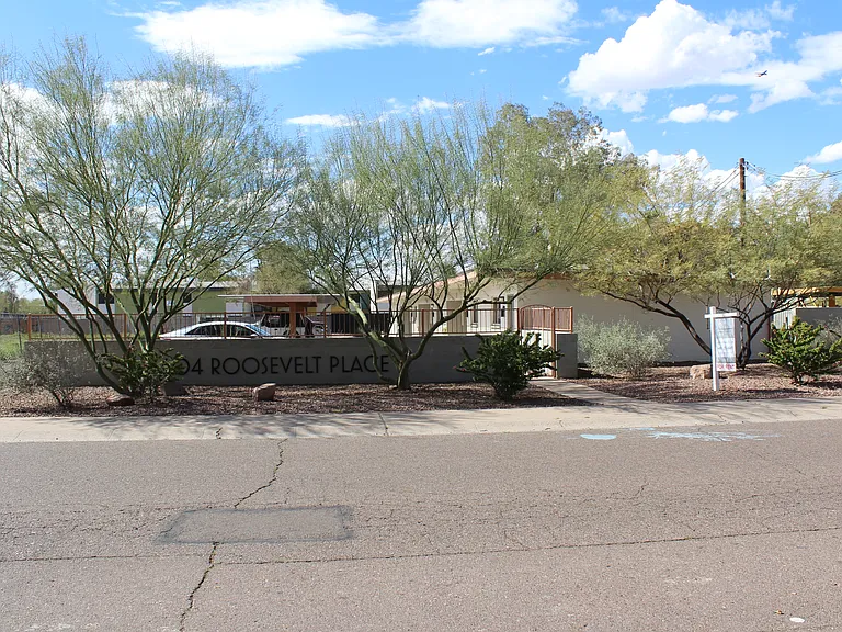 604 S Roosevelt St #8 — Photo 14
